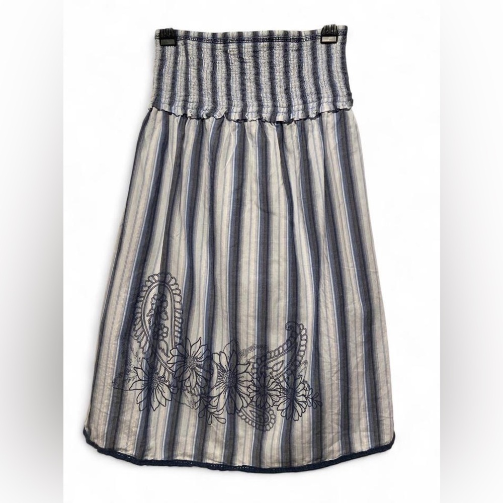 Mossimo supply co Medium smocked tube top